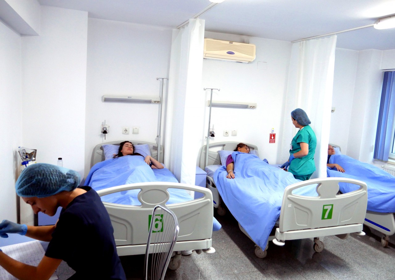 Salon Spitalizare Continua